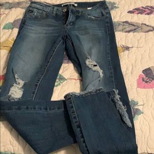 Distressed KanCan skinny stretch